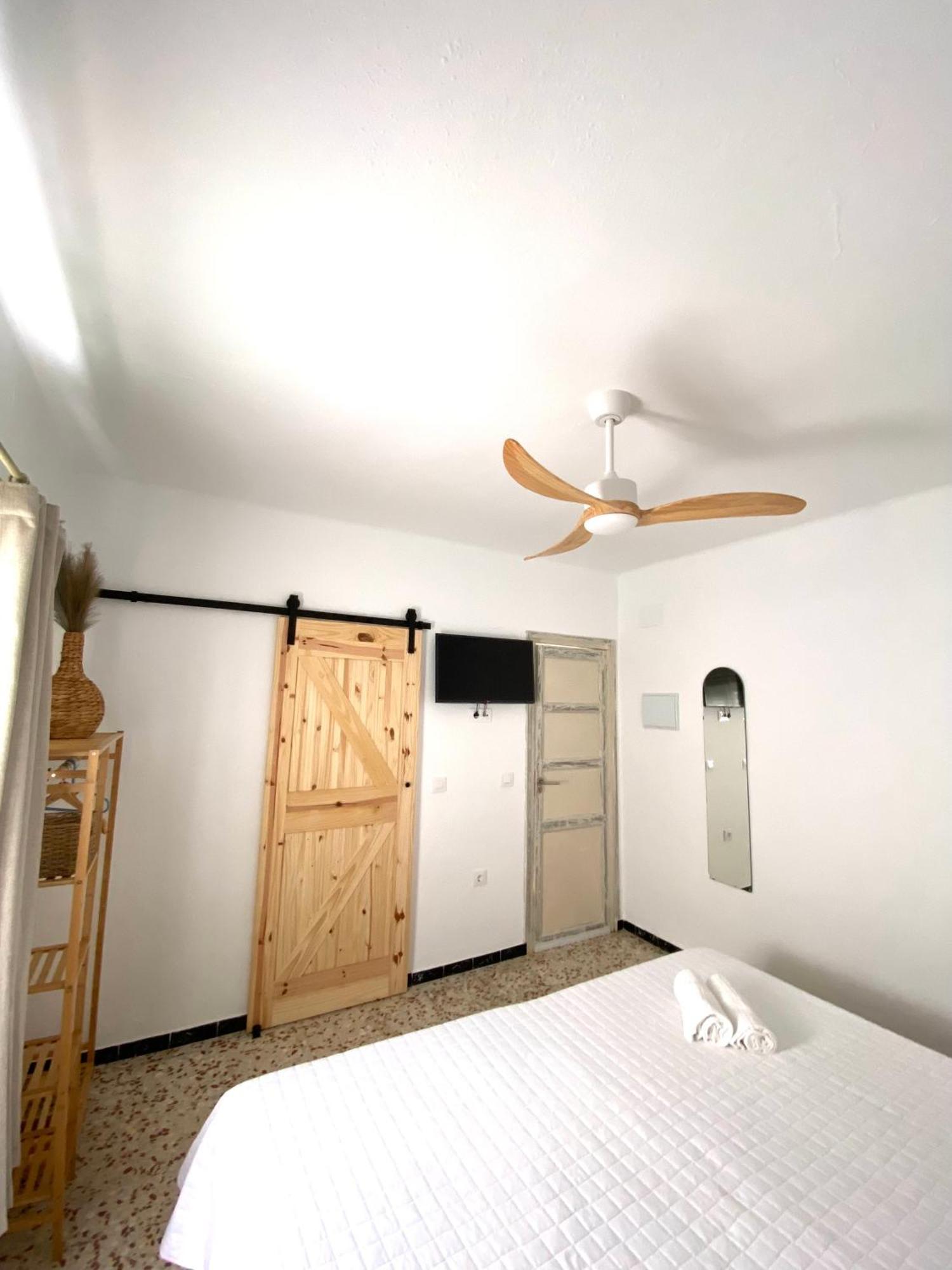 Hotel Casa Fina - Adults Recommended Conil de la Frontera Kültér fotó